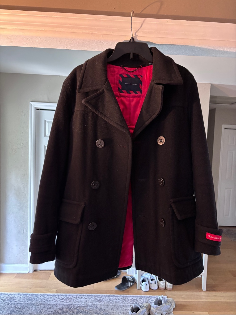Tommy Hilfiger Men's Italian Fabric Wool Peacoat Black Quilted Red Lining size s